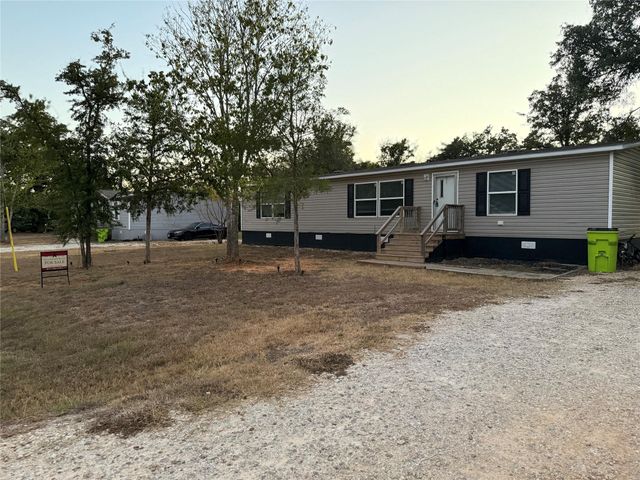 130 Pine Song, Bastrop, TX 78602