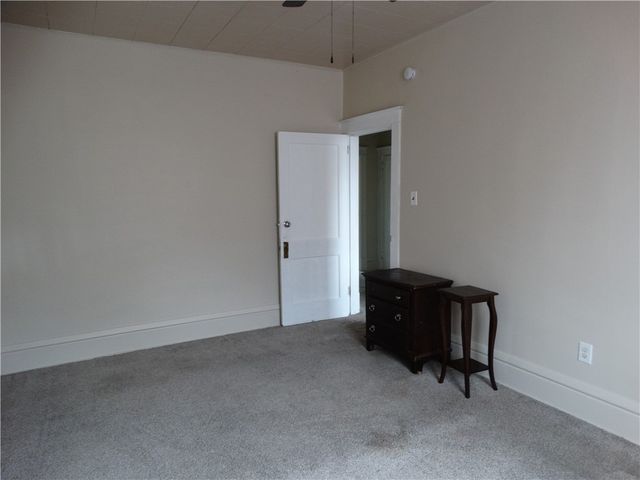 511 Chestnut St, Carnegie, PA 15106