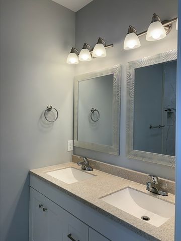 184 Avenue C M3, Woonsocket, RI 02828