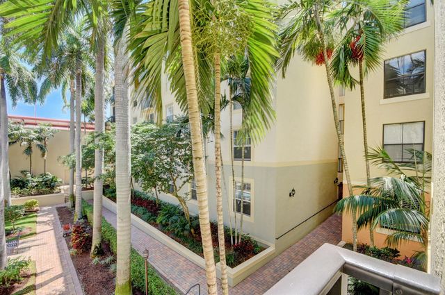 720 S Sapodilla Avenue 208, West Palm Beach, FL 33401