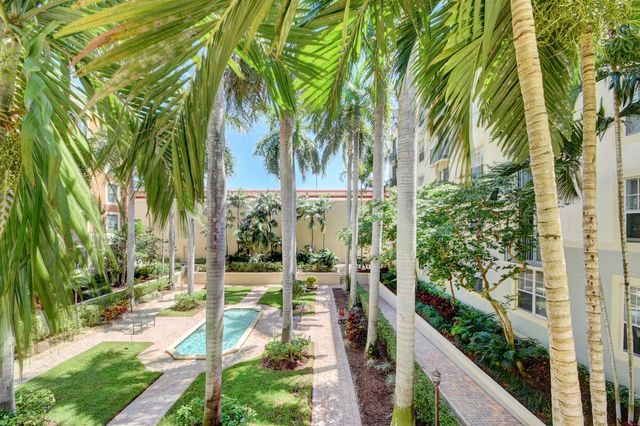 720 S Sapodilla Avenue 208, West Palm Beach, FL 33401