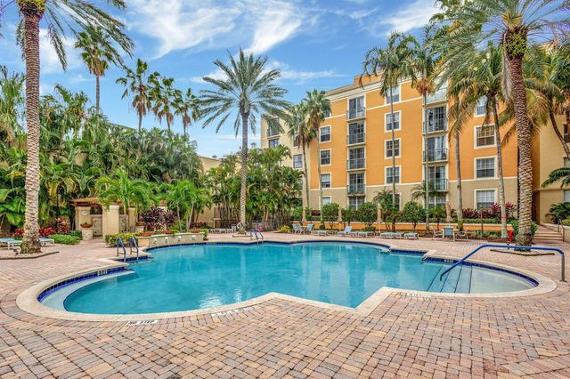 720 S Sapodilla Avenue 208, West Palm Beach, FL 33401