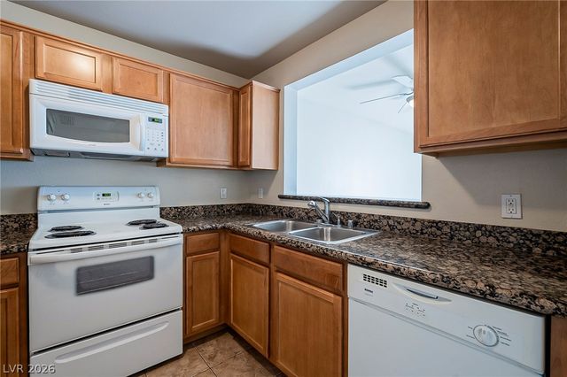 2111 Jetty Rock Drive 204, Las Vegas, NV 89128