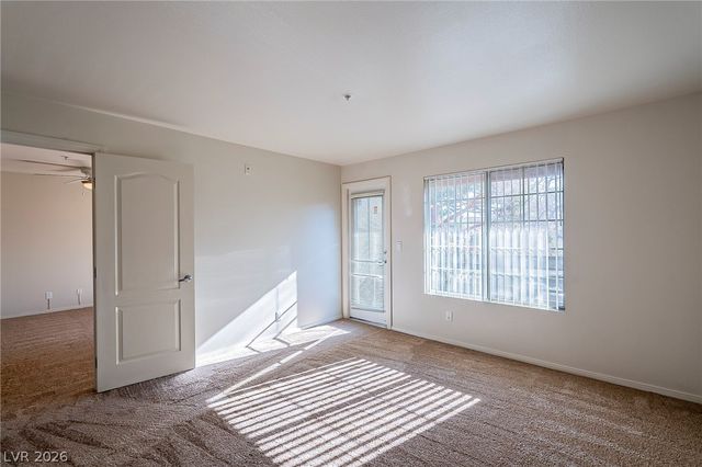 2111 Jetty Rock Drive 204, Las Vegas, NV 89128