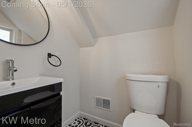 120 Tuxedo Street, Detroit, MI 48203