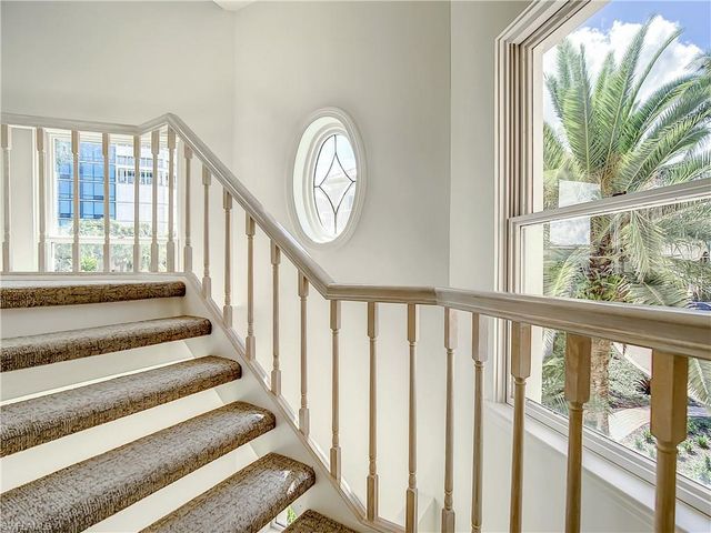 21 Casa Mar LN 21, Naples, FL 34103