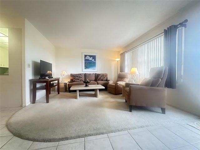 4037 Harwood D, Deerfield Beach, FL 33442