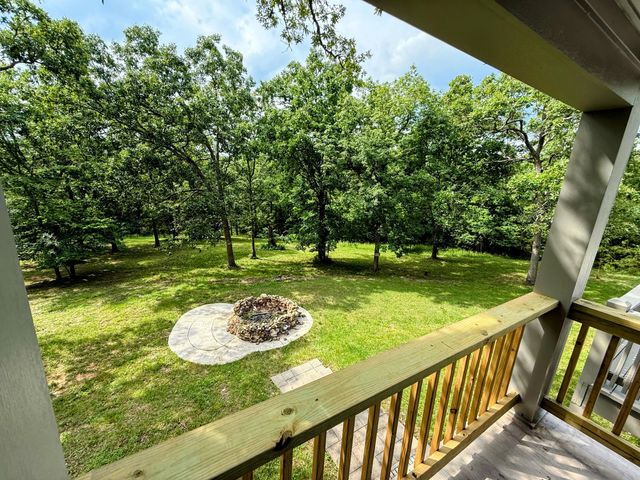 48 Galatians Lane, Reeds Spring, MO 65737