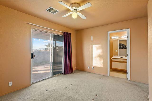 1832 E Calle Agrada Drive, Fort Mohave, AZ 86426