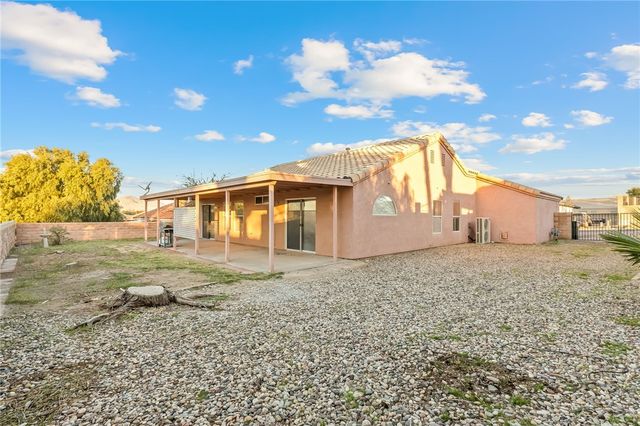 1832 E Calle Agrada Drive, Fort Mohave, AZ 86426