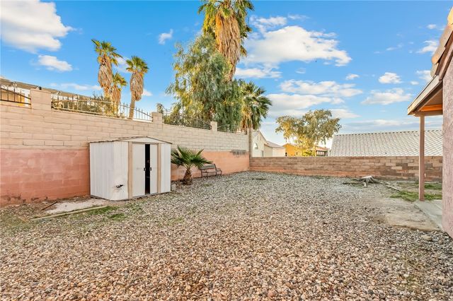 1832 E Calle Agrada Drive, Fort Mohave, AZ 86426