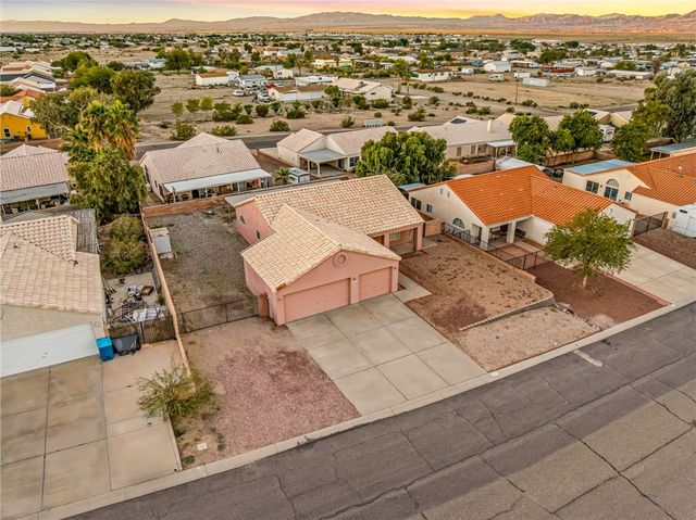 1832 E Calle Agrada Drive, Fort Mohave, AZ 86426