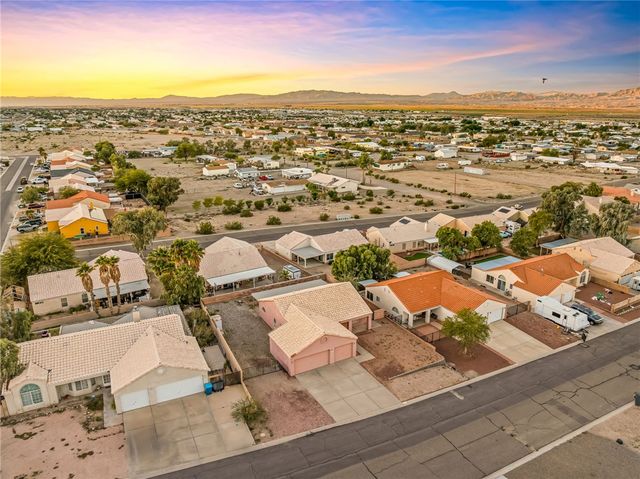 1832 E Calle Agrada Drive, Fort Mohave, AZ 86426