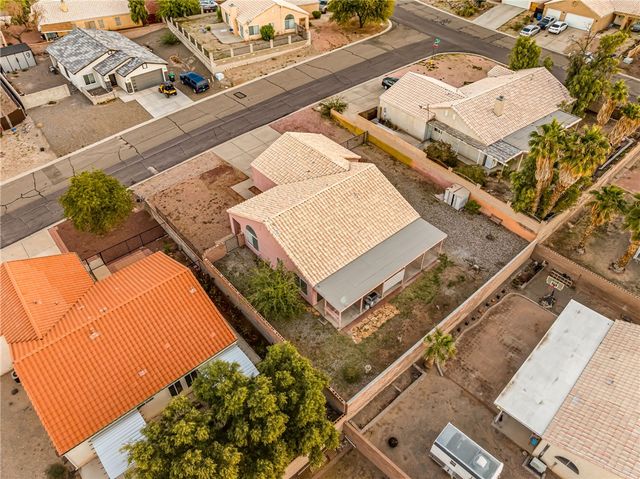 1832 E Calle Agrada Drive, Fort Mohave, AZ 86426