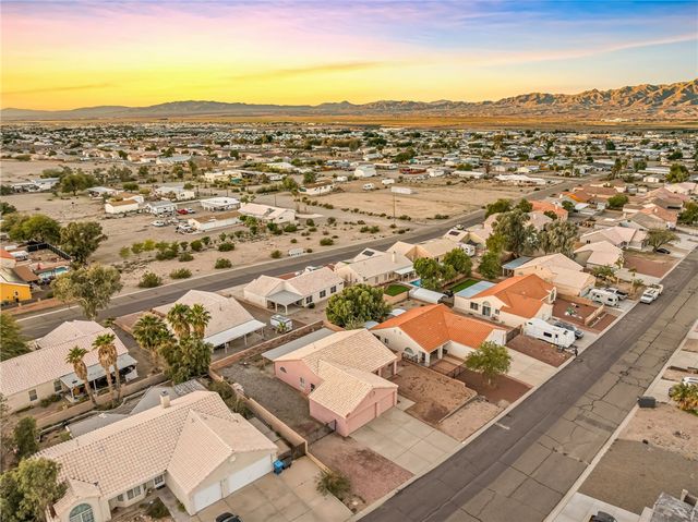 1832 E Calle Agrada Drive, Fort Mohave, AZ 86426