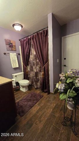 7136 W JOHN CABOT Road, Glendale, AZ 85308