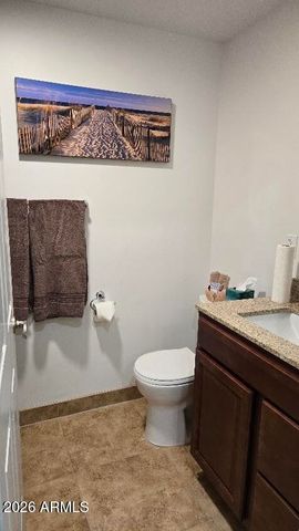 7136 W JOHN CABOT Road, Glendale, AZ 85308