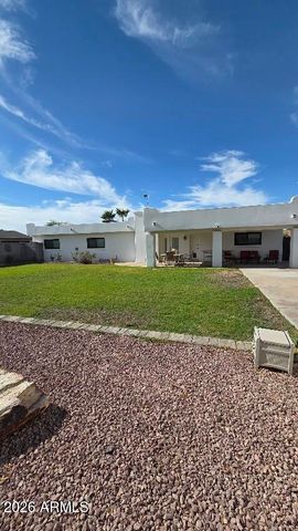 7136 W JOHN CABOT Road, Glendale, AZ 85308