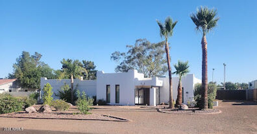 7136 W JOHN CABOT Road, Glendale, AZ 85308 — photo 2