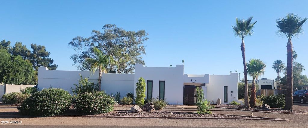 7136 W JOHN CABOT Road, Glendale, AZ 85308 — photo 3