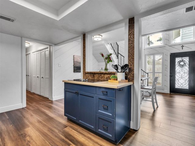 11715 Twain Drive, Montgomery, TX 77356