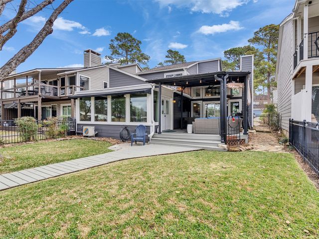 11715 Twain Drive, Montgomery, TX 77356