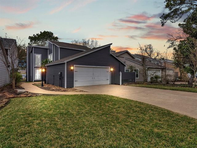 11715 Twain Drive, Montgomery, TX 77356