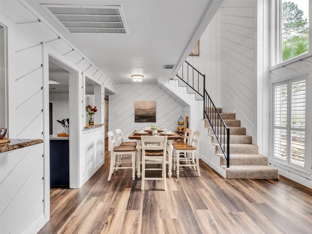 11715 Twain Drive, Montgomery, TX 77356