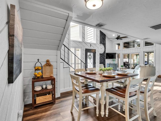 11715 Twain Drive, Montgomery, TX 77356