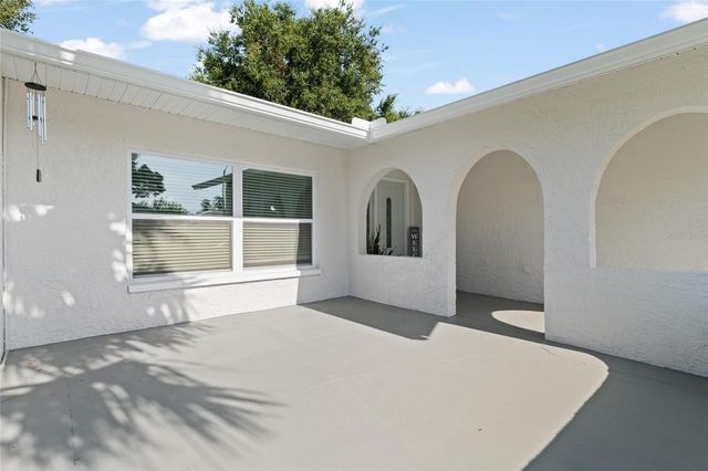 1128 FORBES TRACE, Tarpon Springs, FL 34689