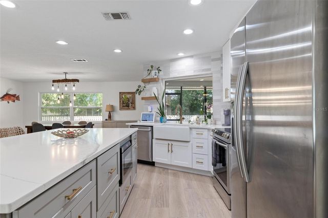 1128 FORBES TRACE, Tarpon Springs, FL 34689