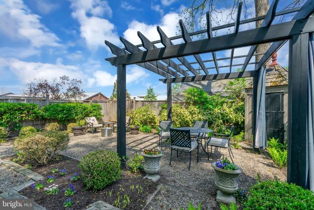 70 W BRIDGE ST, New Hope, PA 18938