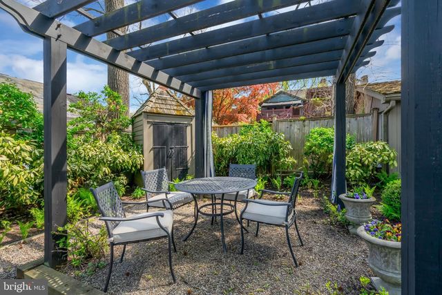 70 W BRIDGE ST, New Hope, PA 18938