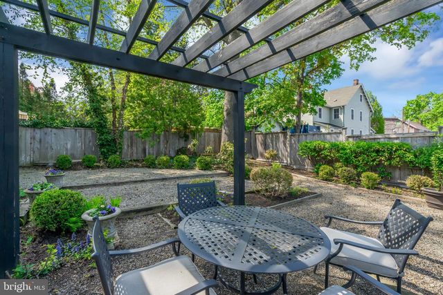 70 W BRIDGE ST, New Hope, PA 18938