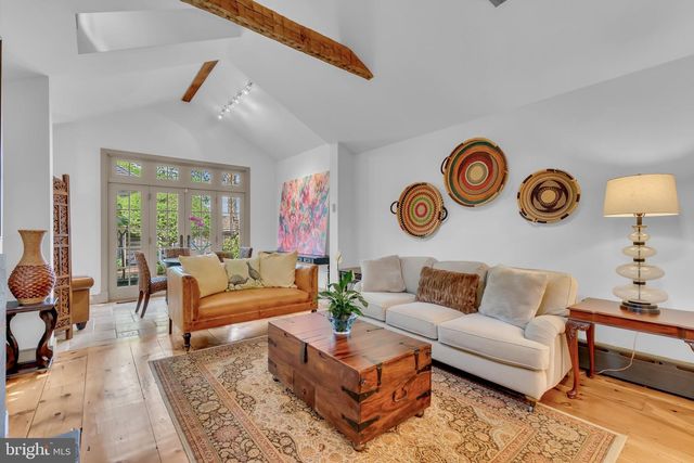 70 W BRIDGE ST, New Hope, PA 18938