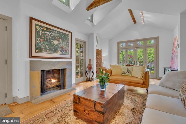 70 W BRIDGE ST, New Hope, PA 18938