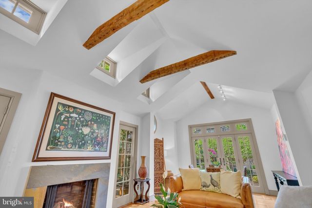 70 W BRIDGE ST, New Hope, PA 18938