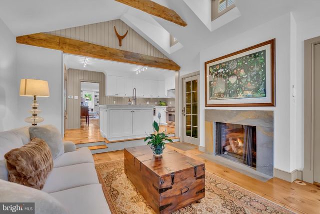 70 W BRIDGE ST, New Hope, PA 18938