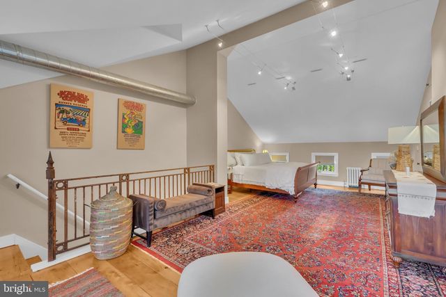 70 W BRIDGE ST, New Hope, PA 18938