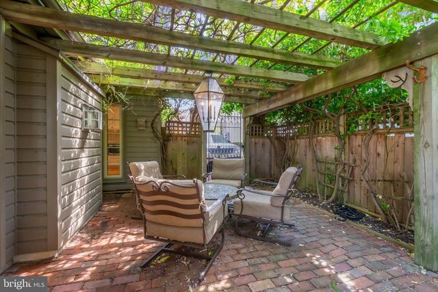 70 W BRIDGE ST, New Hope, PA 18938