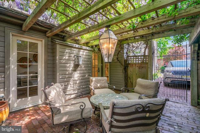 70 W BRIDGE ST, New Hope, PA 18938