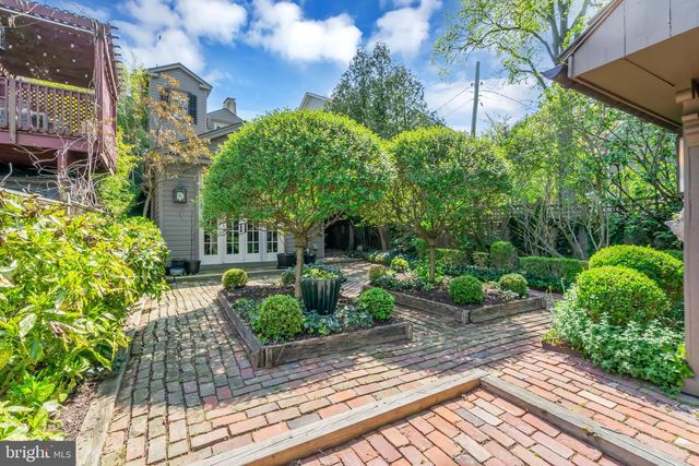 70 W BRIDGE ST, New Hope, PA 18938