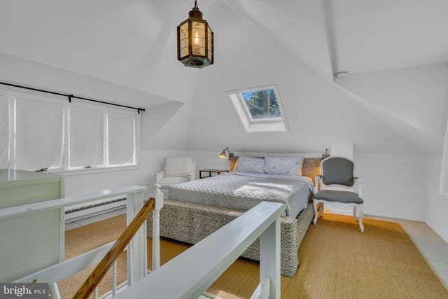 70 W BRIDGE ST, New Hope, PA 18938