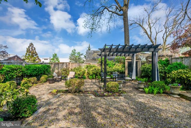 70 W BRIDGE ST, New Hope, PA 18938