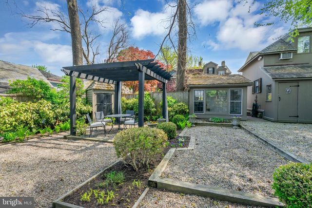 70 W BRIDGE ST, New Hope, PA 18938
