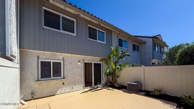 207 Green Heath Place, Thousand Oaks, CA 91361