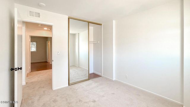 207 Green Heath Place, Thousand Oaks, CA 91361