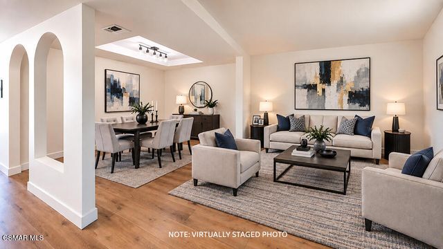 207 Green Heath Place, Thousand Oaks, CA 91361