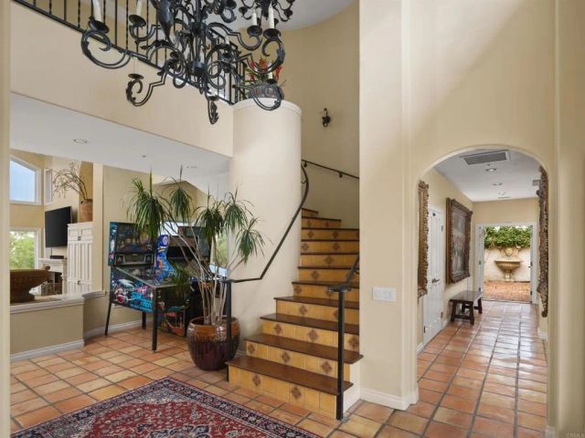 20784 Fortuna Del Norte, Elfin Forest, CA 92029