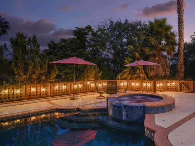 20784 Fortuna Del Norte, Elfin Forest, CA 92029